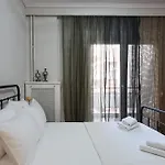 Tamarix Family Apartment