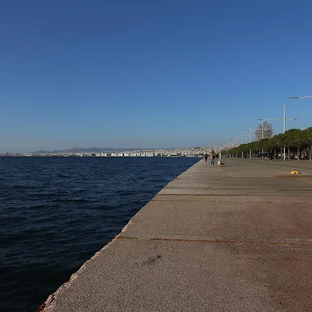 Tamarix Family - Perfect Hospitality