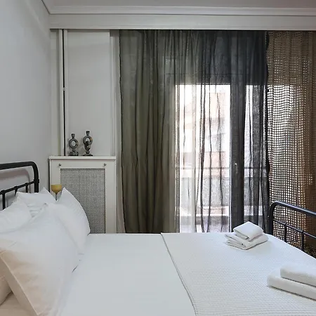 Tamarix Family Apartment